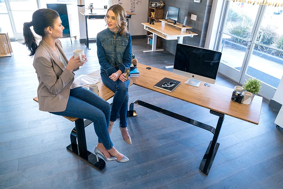 Rock-solid Xdesk frame at full standing height