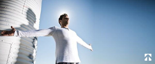 Posture 101: What it looks like - Xdesk Blog